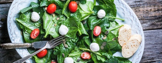 5 Foods That Moisturize Skin