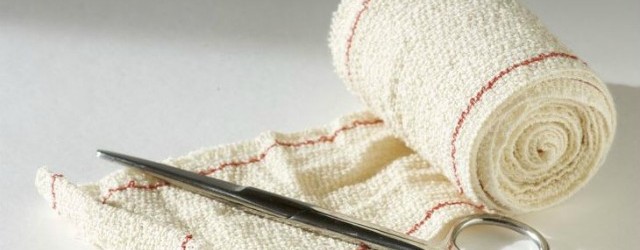 How to Bandage a Wound